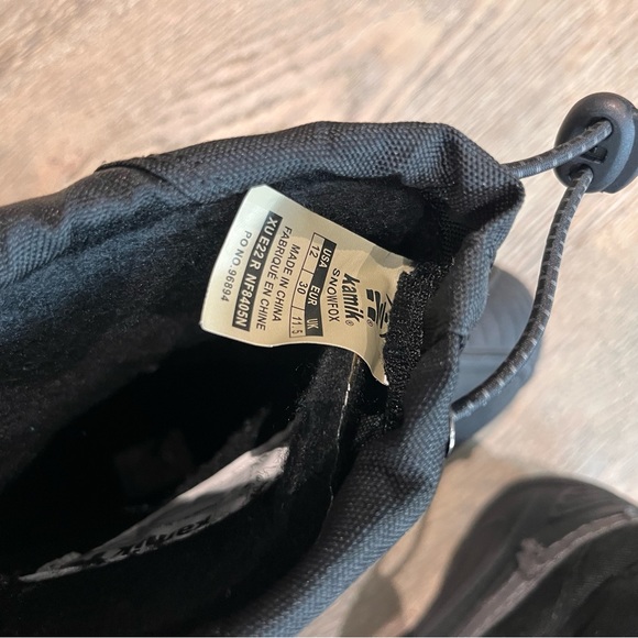 Kamik snow boots black size 12 EUC - Picture 5 of 5